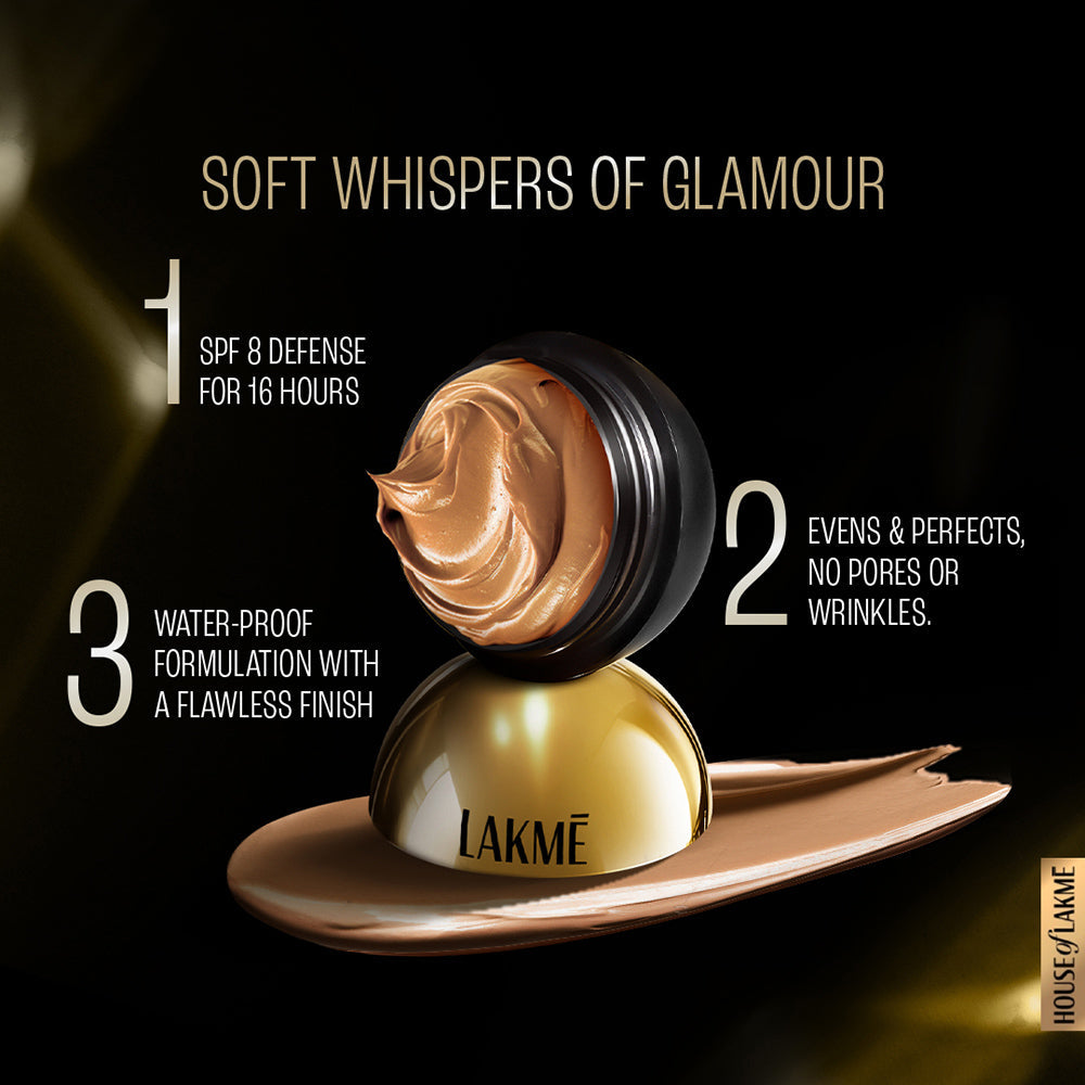 Lakmē Xtraordin-airy Mattereal Mousse Foundation