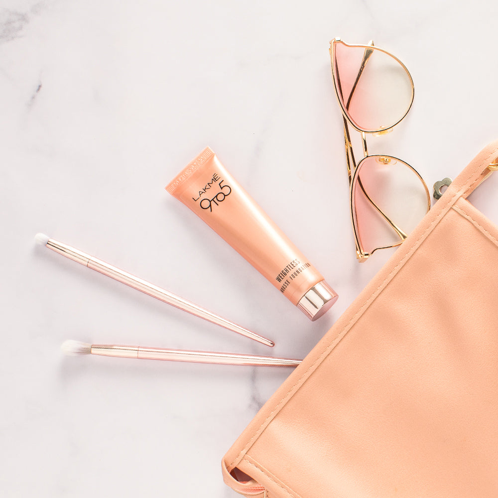 Lakmē 9to5 Powerplay Mousse Foundation