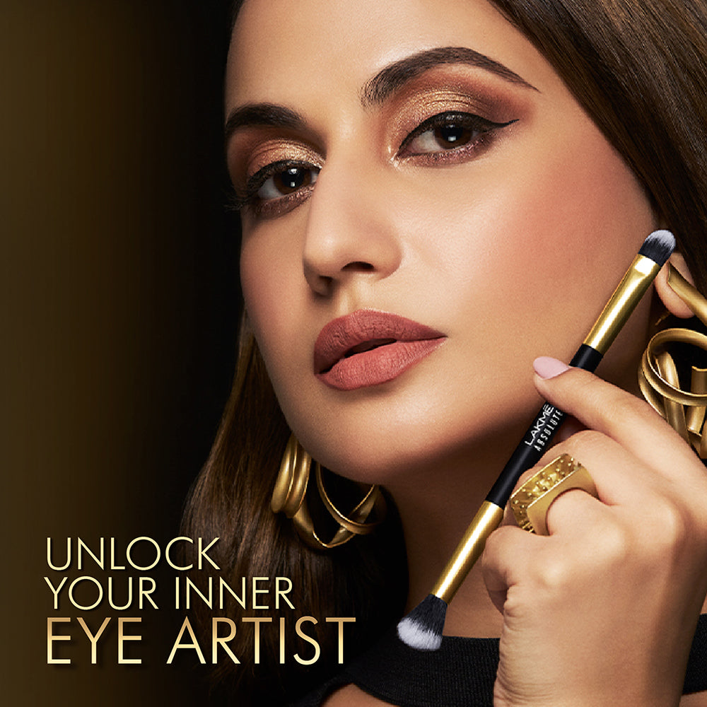 Lakmē Absolute Makeup Master Tools - Dual Ended Eyeshadow Brush