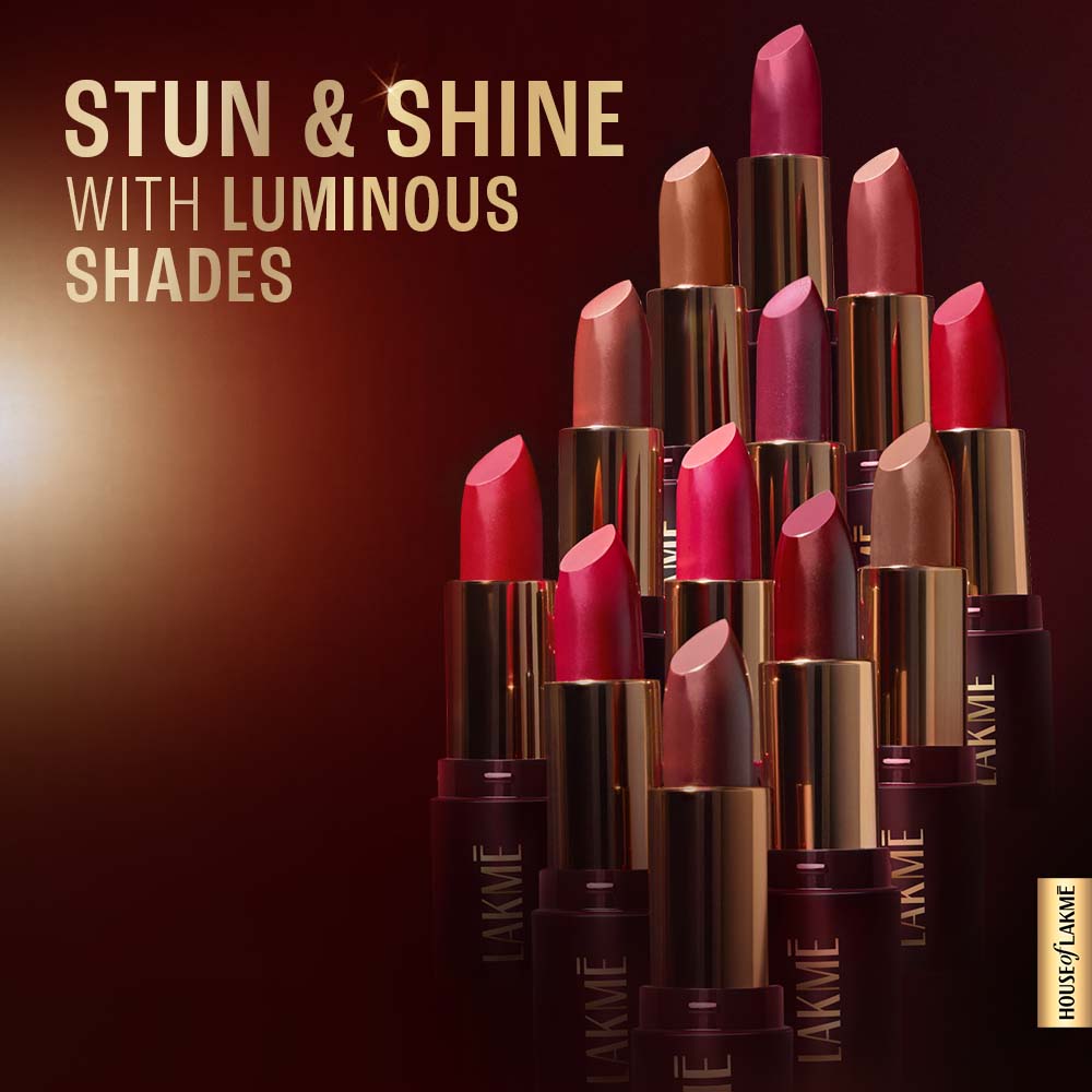 Lakmē Ultimate Glam Satin Matte Lipstick