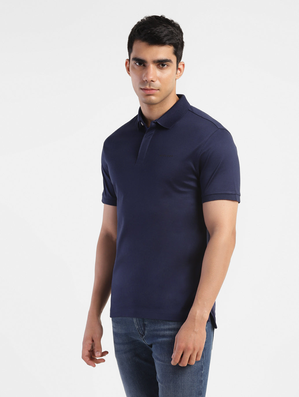 Men's Solid Slim Fit T-shirt