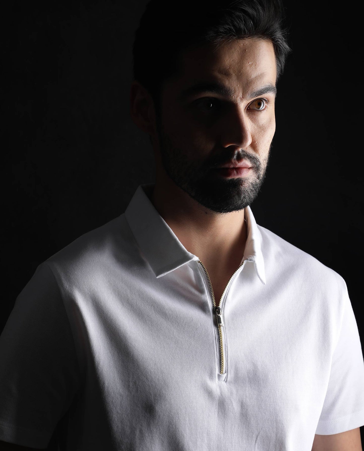 Rare Rabbit Men's Prin White Cotton Fabric Collared Neck Zipper Closure Half Sleeves Polo T-Shirt