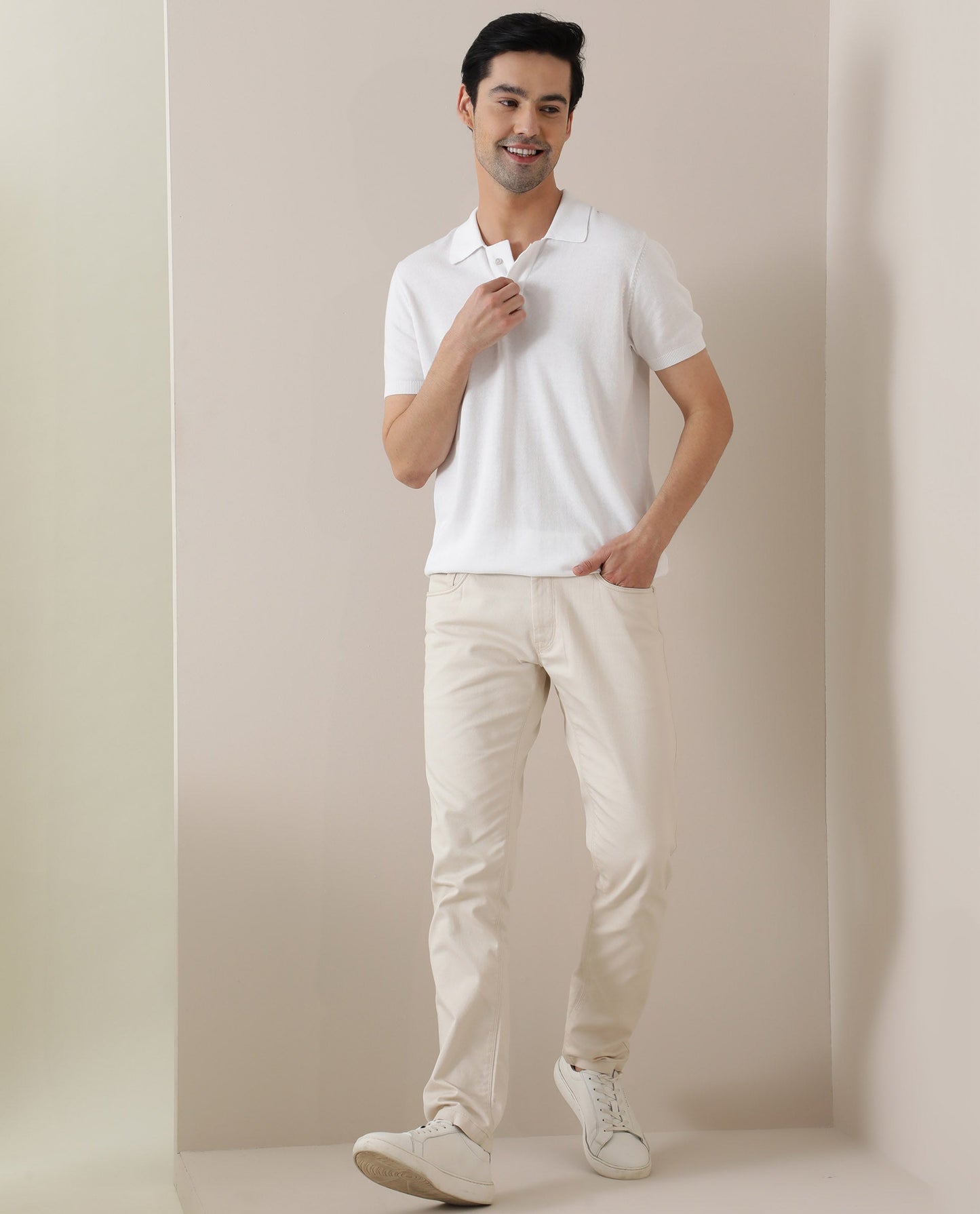 Rare Rabbit Men's Noah White Ribbed Collar Half Sleeve Flat Knit Polo T-Shirt