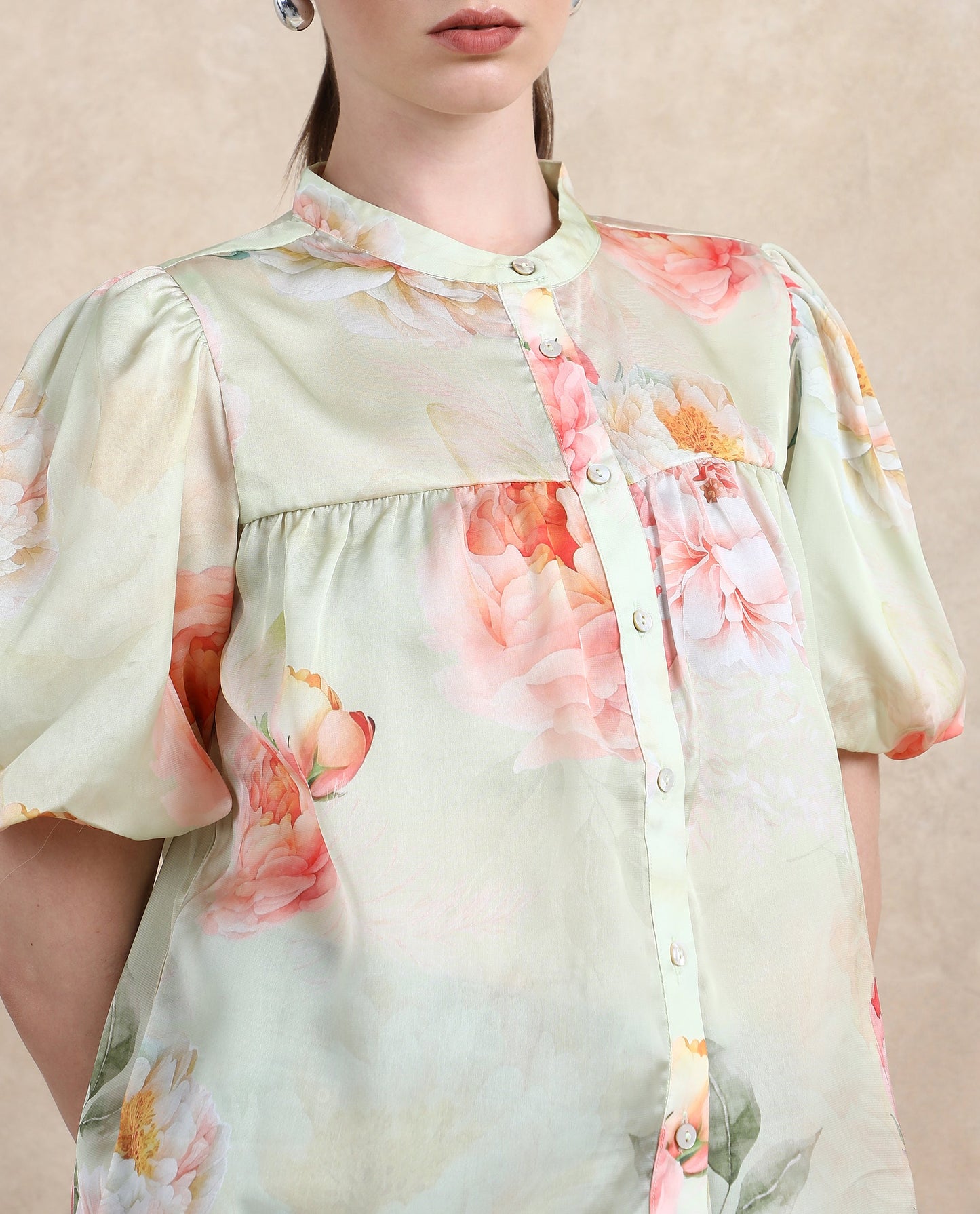 Rareism Women Jurino Light Green Balloon Sleeve Mandarin Neck Floral Print Top