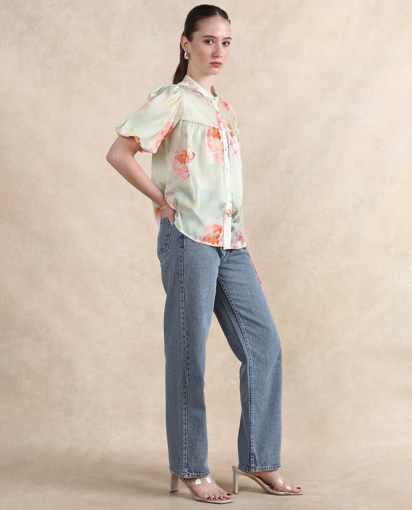 Rareism Women Jurino Light Green Balloon Sleeve Mandarin Neck Floral Print Top