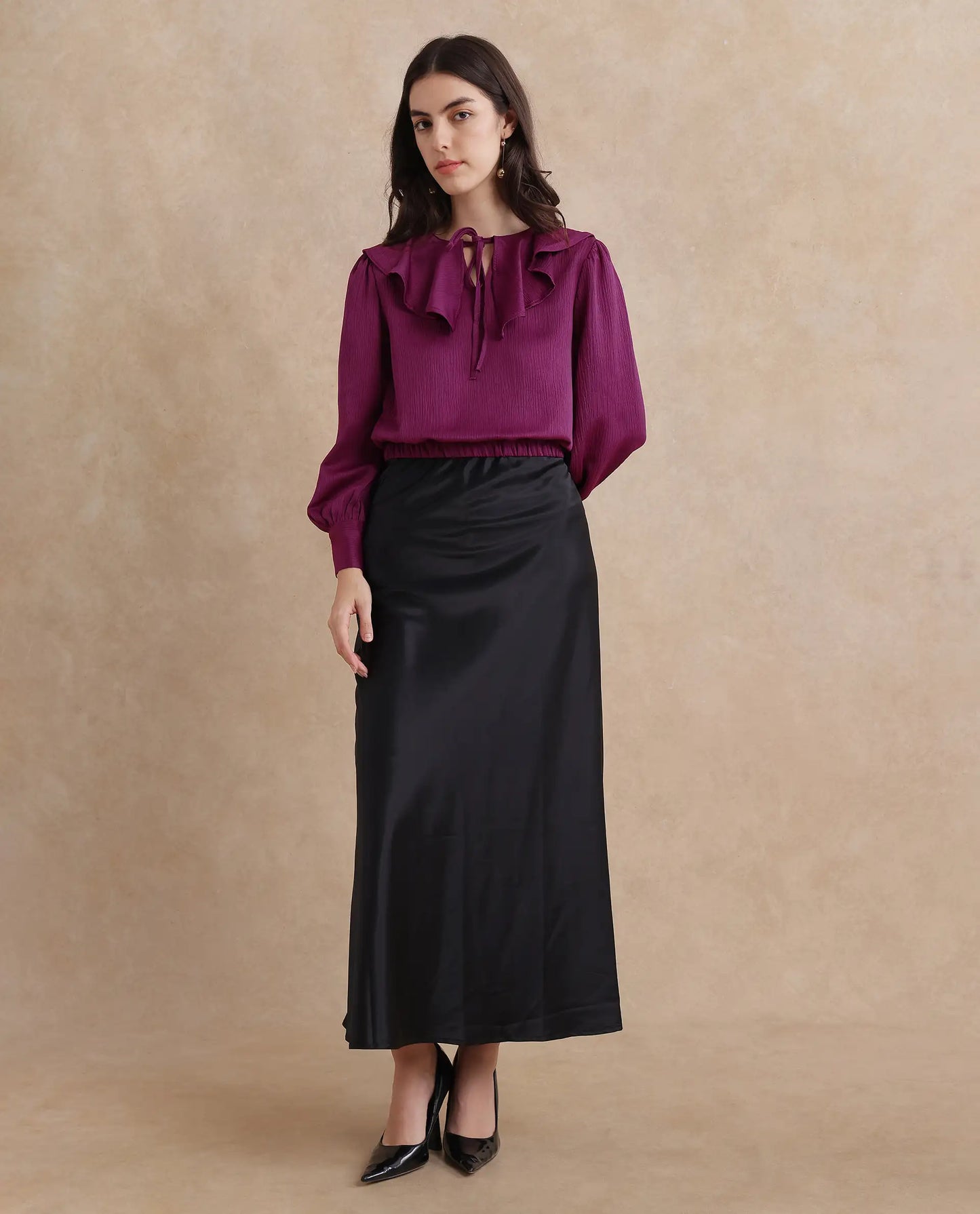Rareism Women Karabuk Purple Cuffed Sleeve Tie-Up Neck Cropped Plain Top