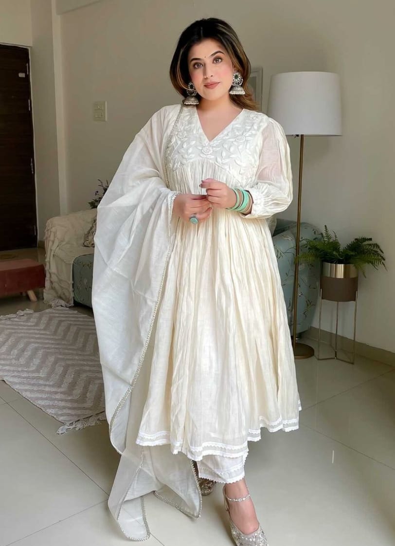 Off White Embroidered Chanderi Silk Anarkali Suit Set with Chanderi Dupatta