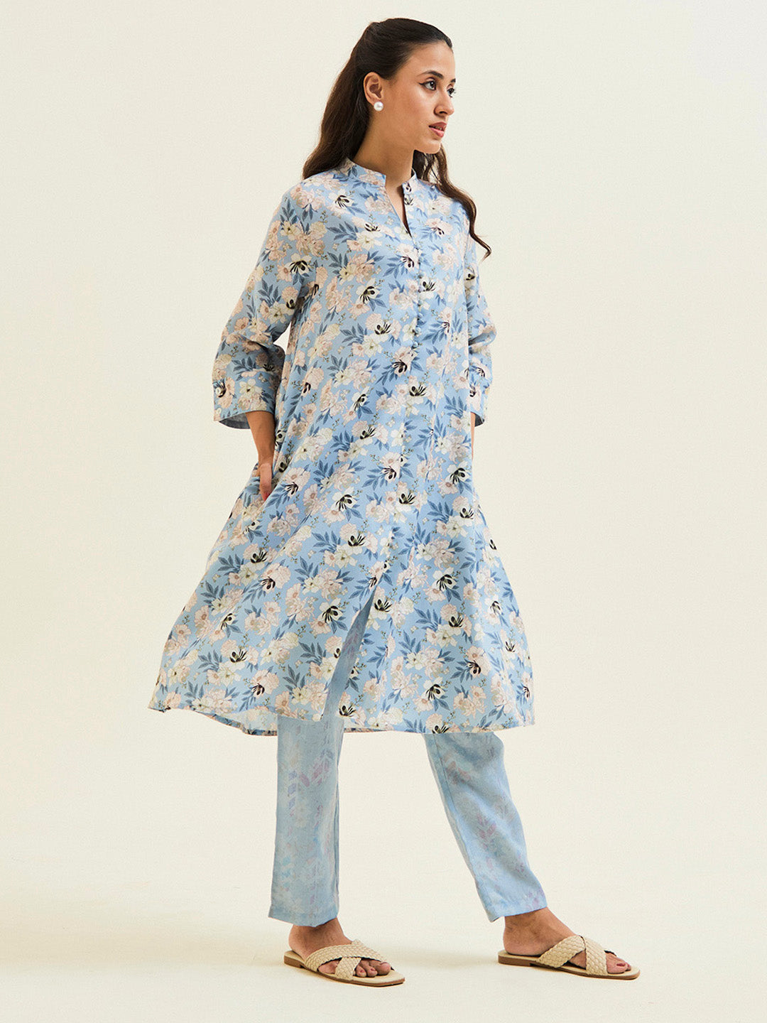 Blue A-line Floral Kurta With Pants