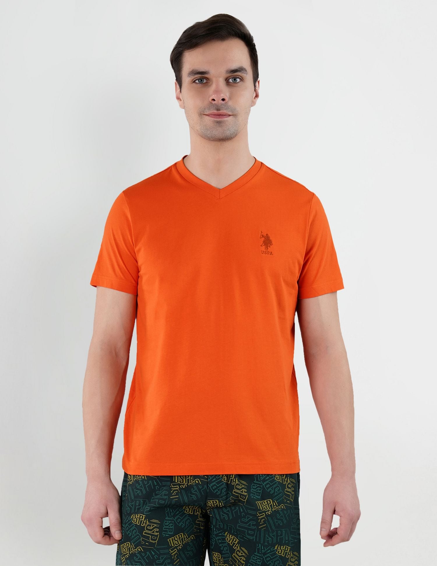 V-Neck Embroidered Logo I638 Lounge T-Shirt - Pack Of 1