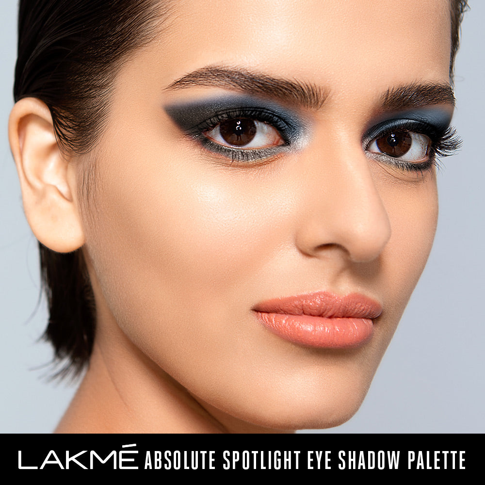 Lakmē Glitterati Chroma Chic Eye Shadow Palette