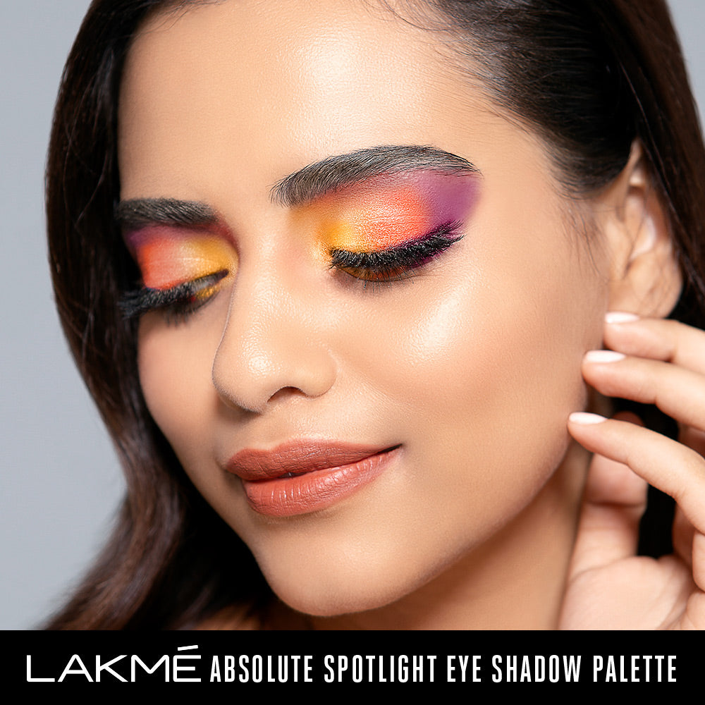 Lakmē Glitterati Chroma Chic Eye Shadow Palette