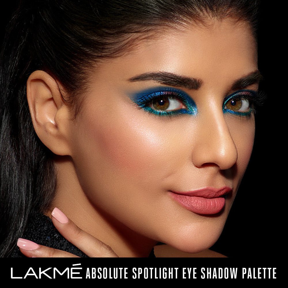 Lakmē Glitterati Chroma Chic Eye Shadow Palette
