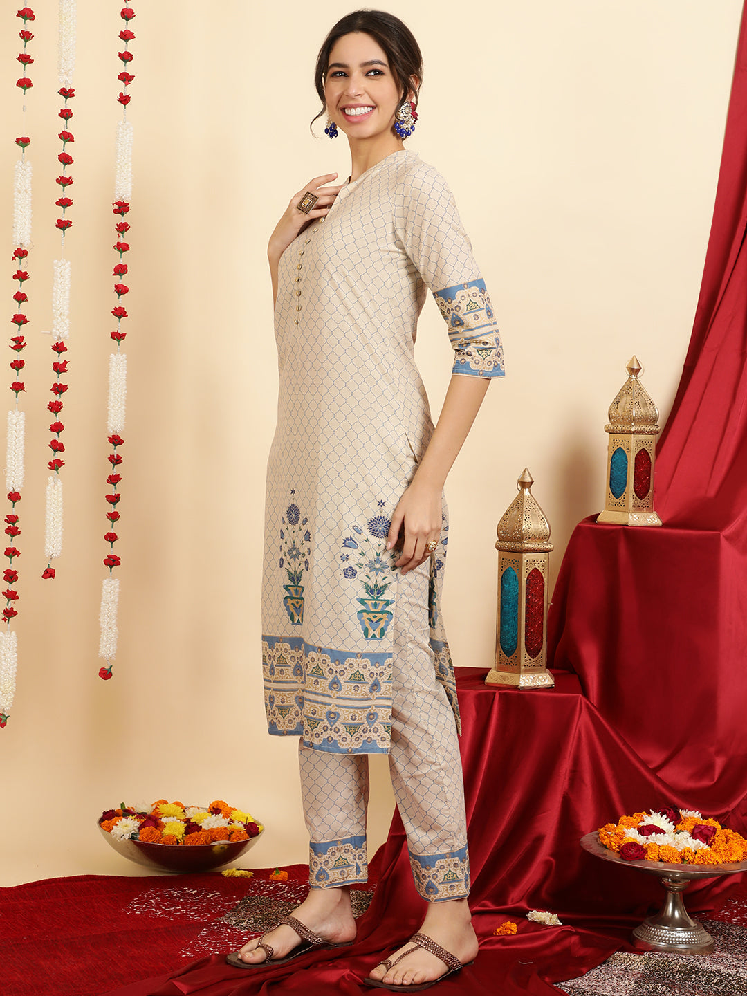 Blue Ethnic Motif Printed Cotton Straight Kurta With Pants And Dupatta