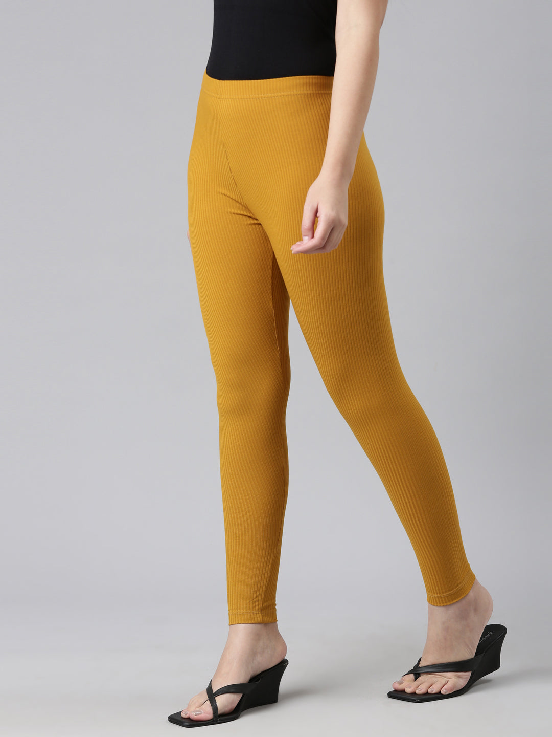 Mustard Drop Needle Fabric Rib Leggings