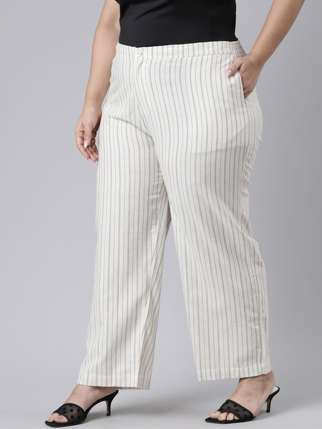 White Cotton Stripes Cargo Pant
