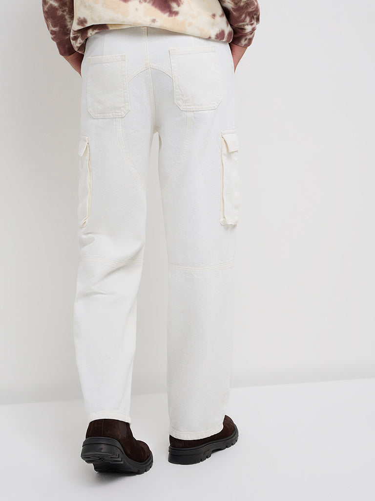 Y&F Kids Off-White Straight-Fit High-Rise Cargo Jeans
