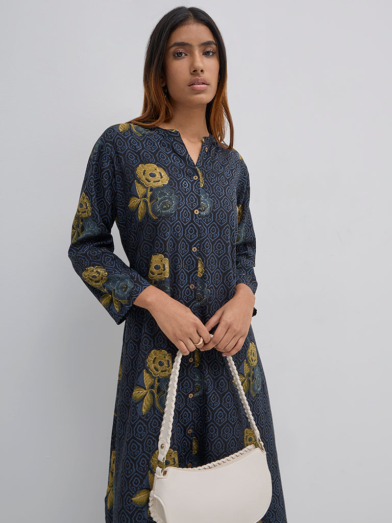 Utsa Blue Floral Printed A-Line Kurta