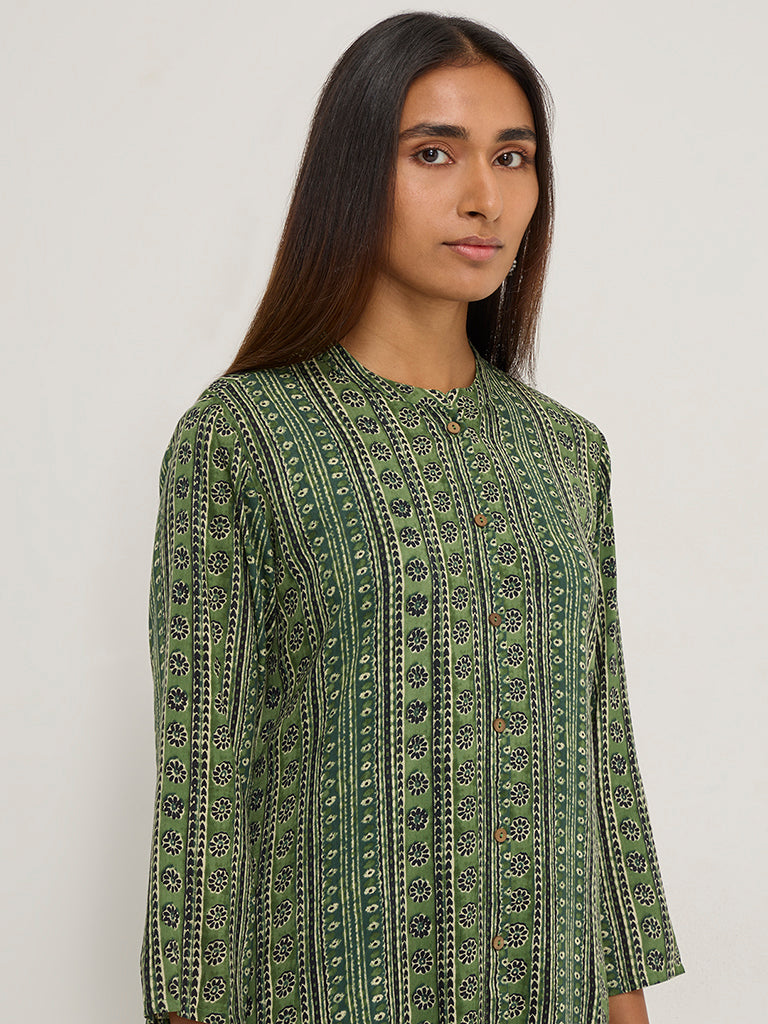 Utsa Green Stripe Printed A-Line Kurta