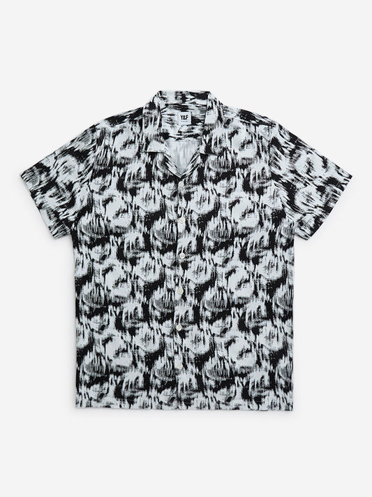 Y&F Kids Black Abstract Design Resort-Fit Shirt