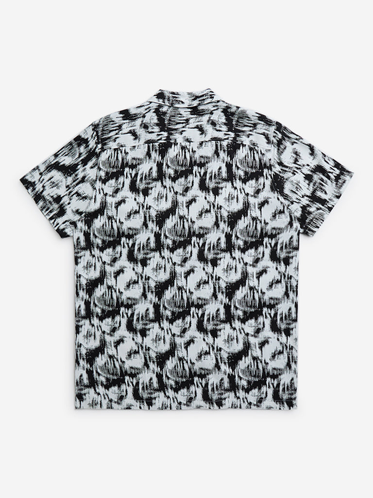 Y&F Kids Black Abstract Design Resort-Fit Shirt
