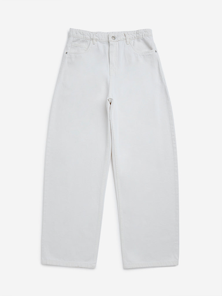 Y&F Kids White Straight-Fit High-Rise Denim Jeans