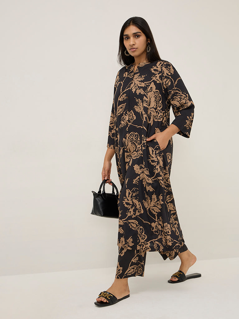 Diza Black Floral Print Palazzos