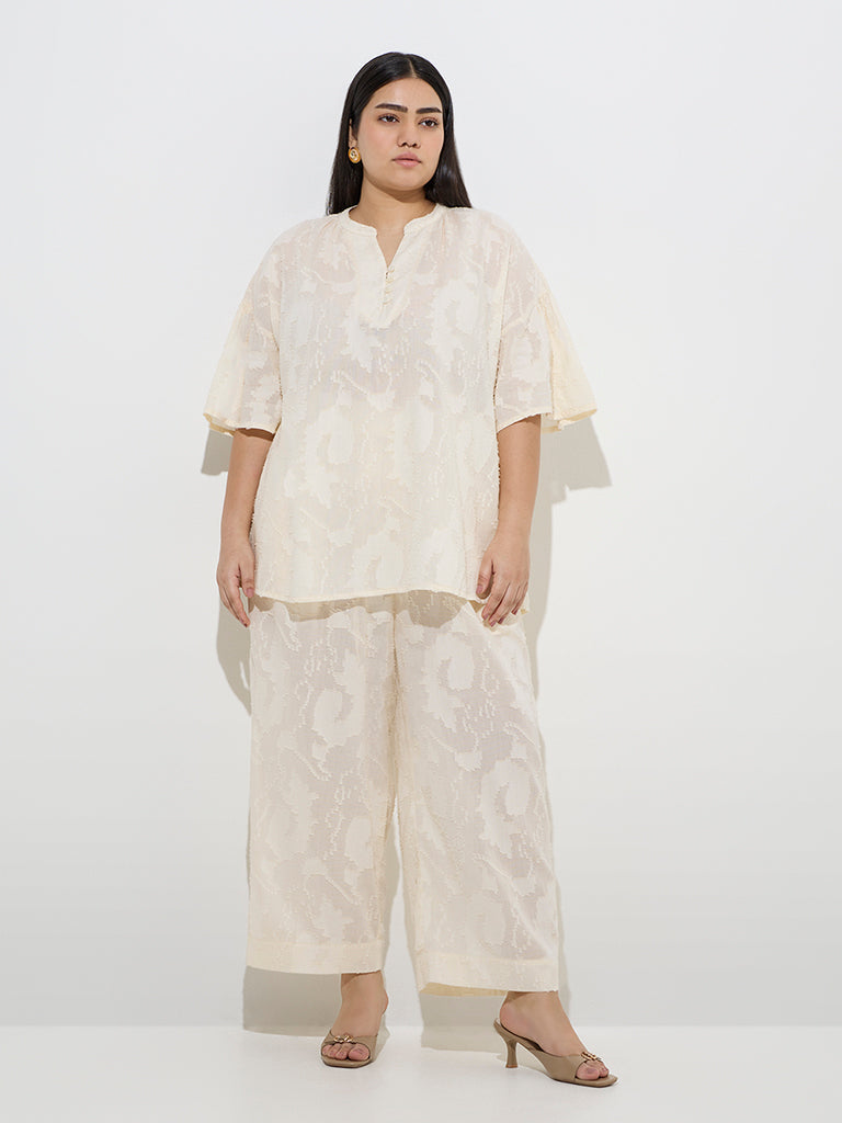 Diza Off-White Textured Cotton Pants