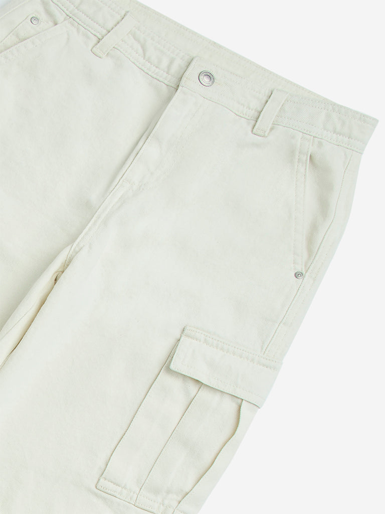 Y&F Kids Off-White Washed Straight-Fit High-Rise Jeans