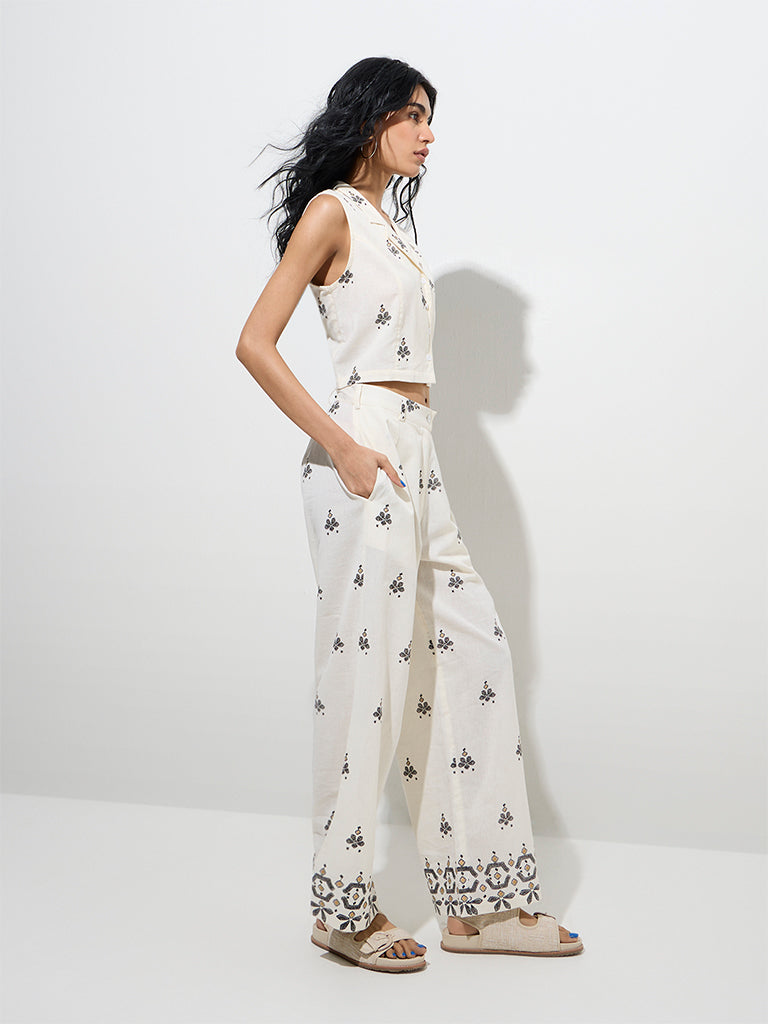 Bombay Paisley Off-White Embroidered Cotton-Blend Trousers