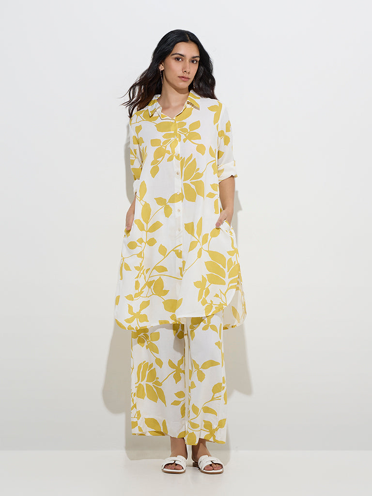 Utsa Yellow Floral Printed High-Rise Pants