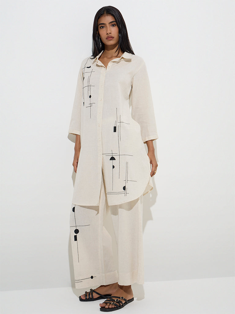 Utsa Off-White Embroidered Cotton-Blend Ethnic Pants