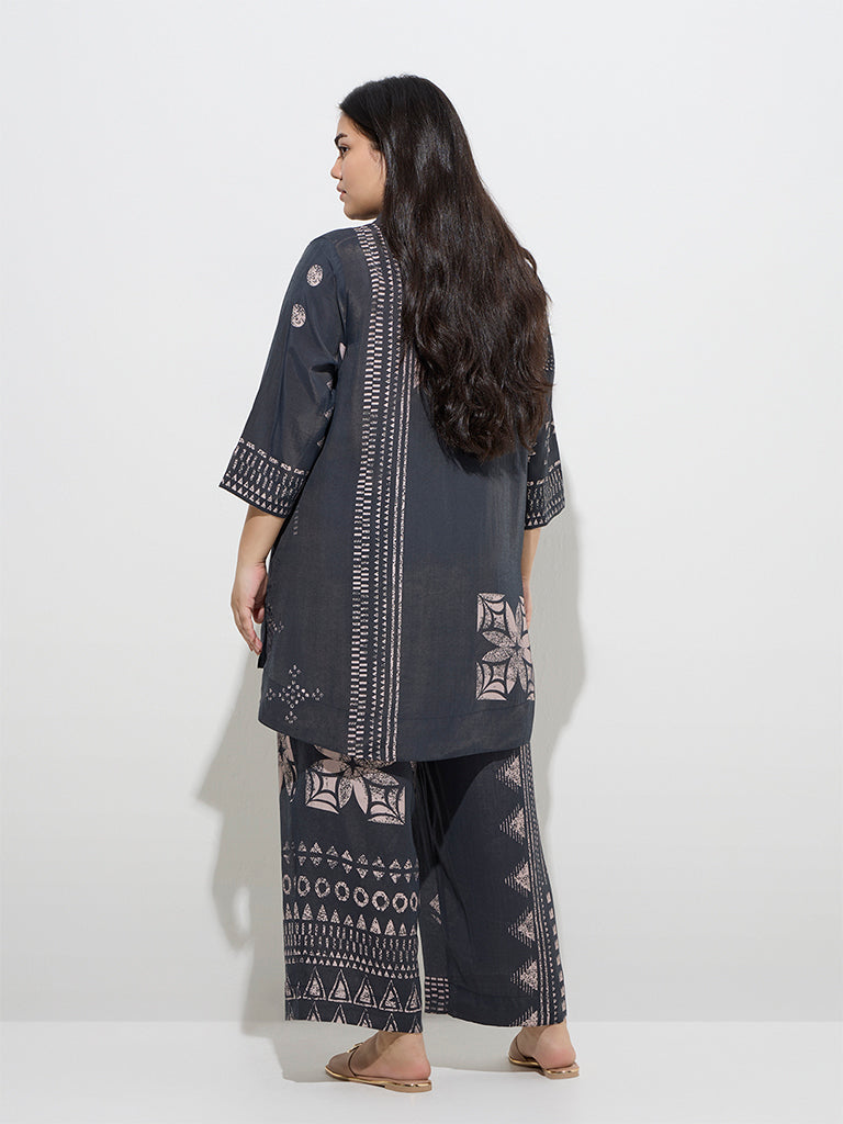 Diza Black Printed A-Line Kurti
