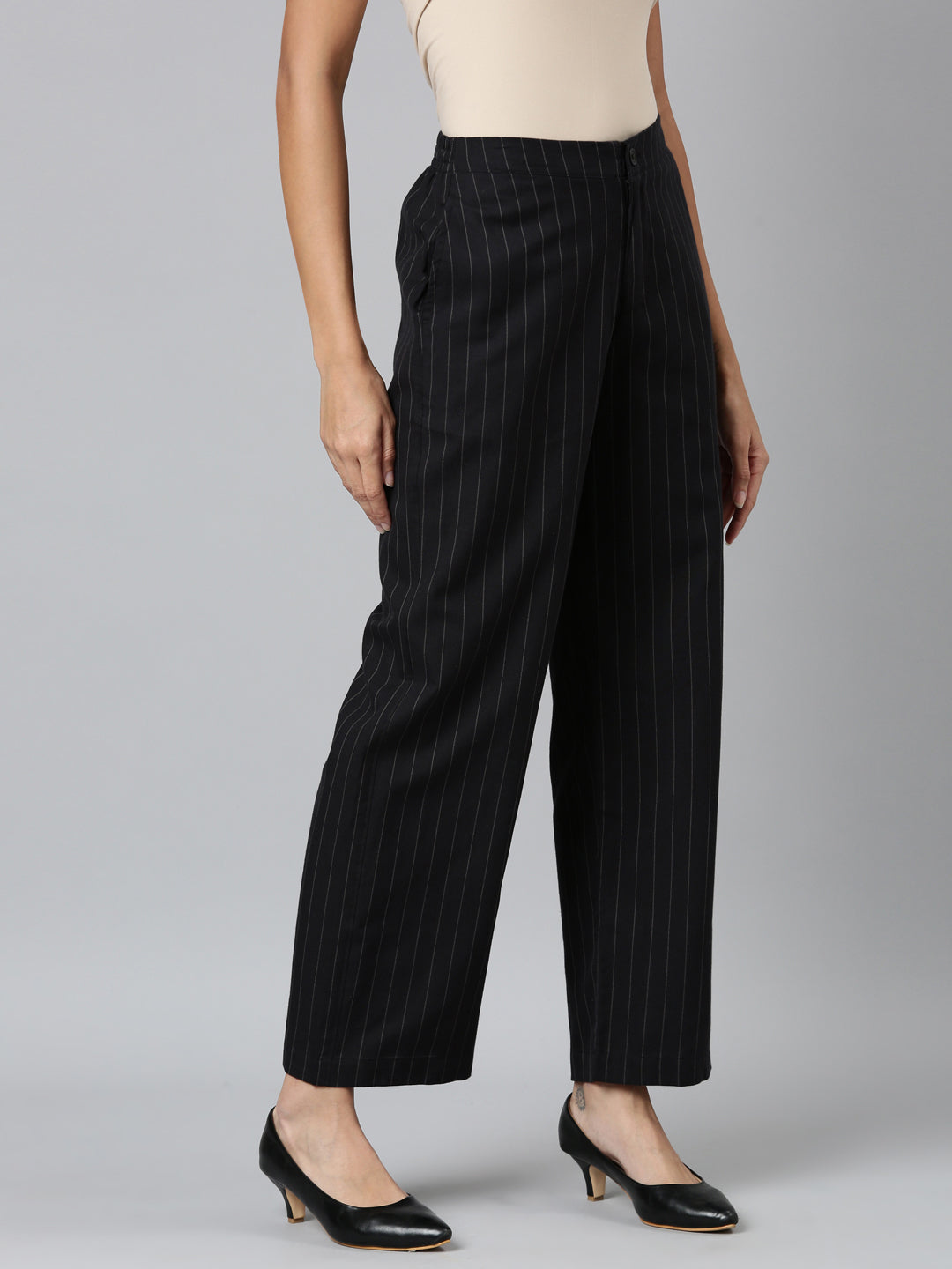 Black Cotton Stripes Cargo Pant