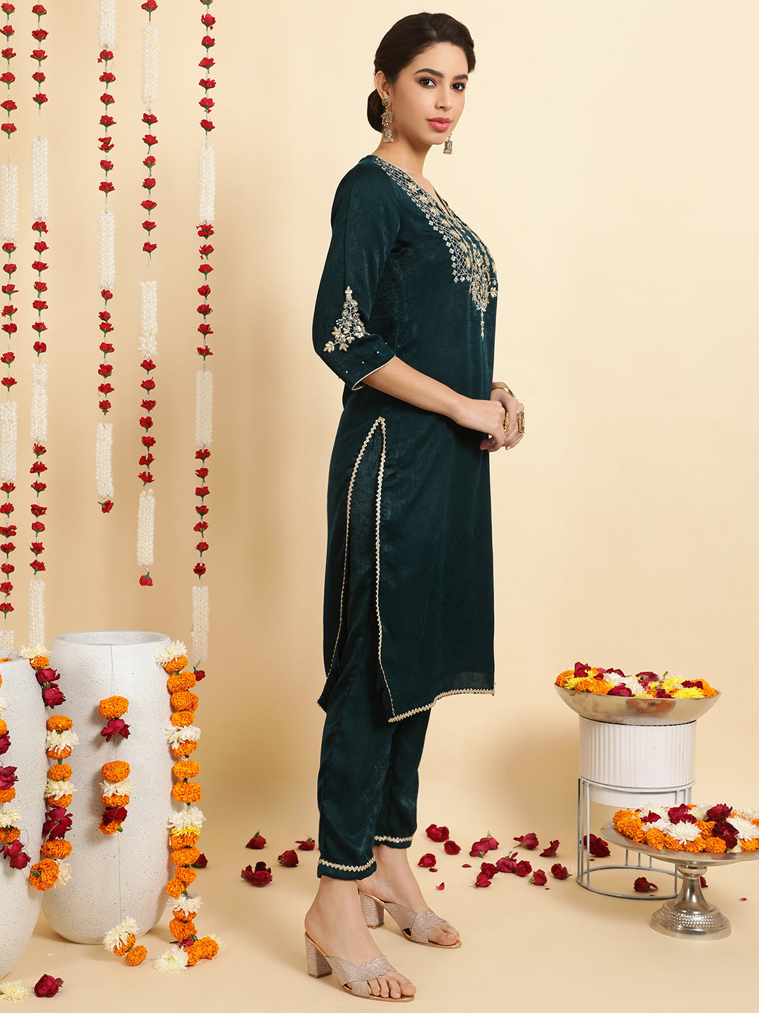 Dark Green Embroidered Velvet Kurta With Pants