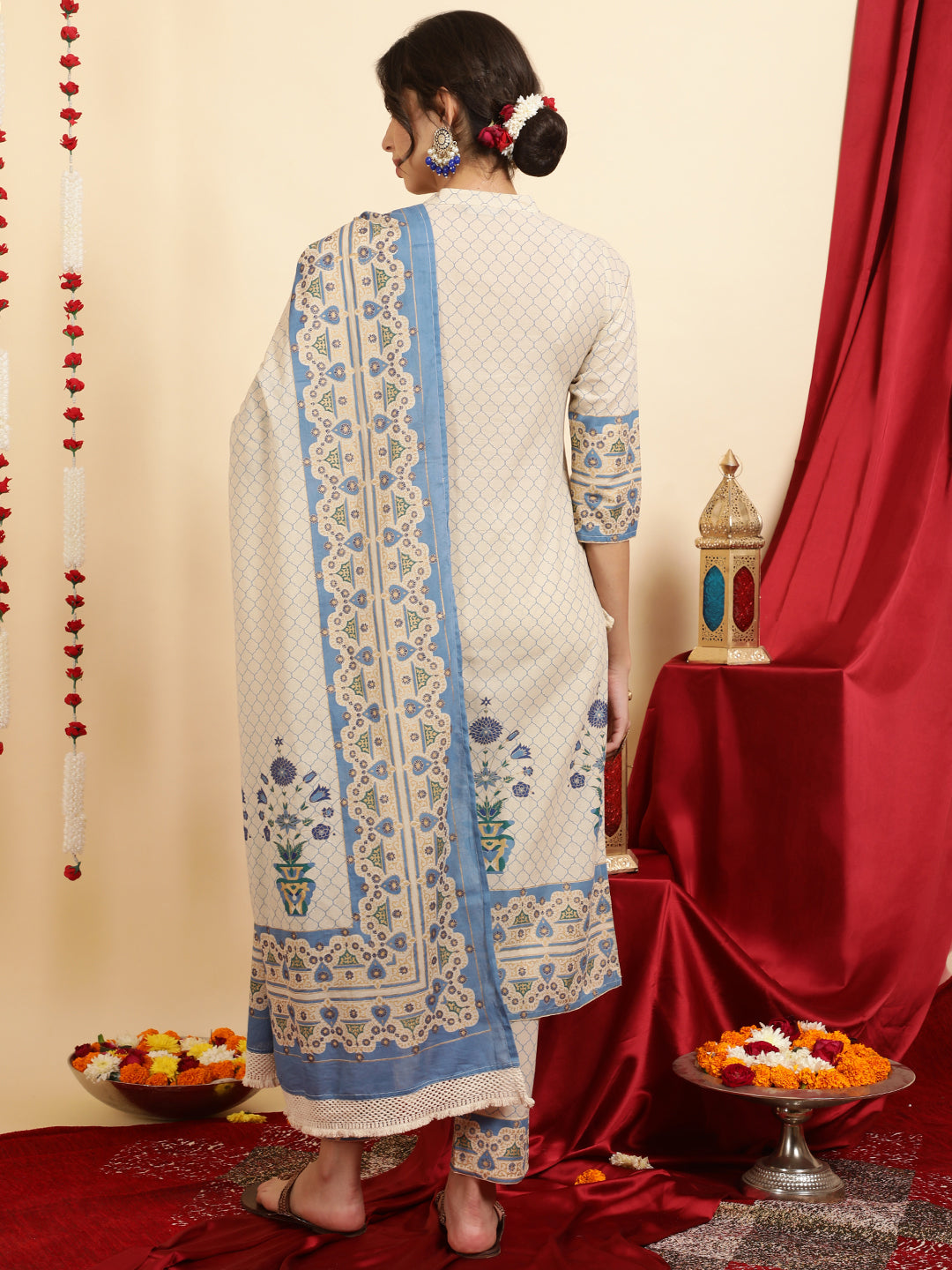 Blue Ethnic Motif Printed Cotton Straight Kurta With Pants And Dupatta
