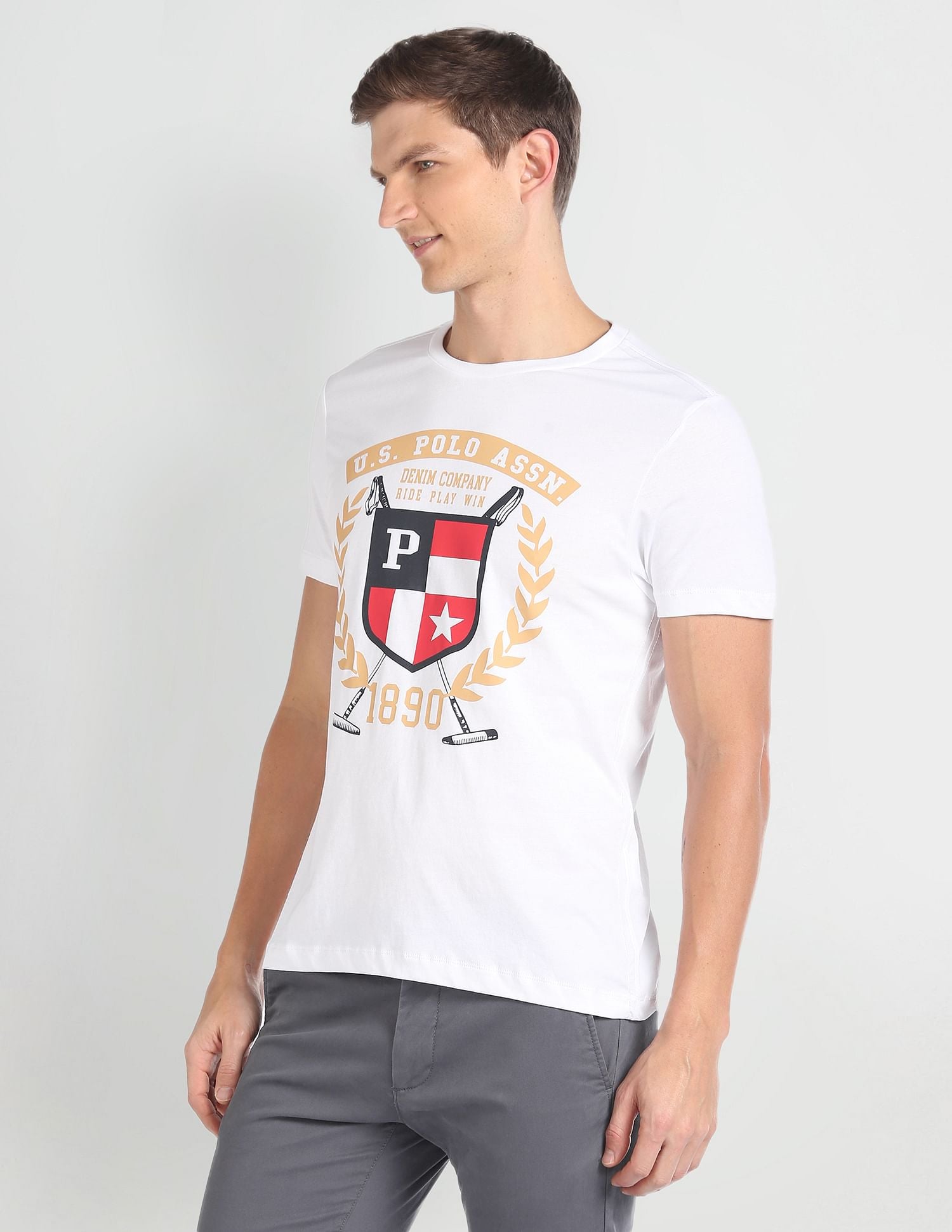 Graphic Print Muscle Fit T-Shirt