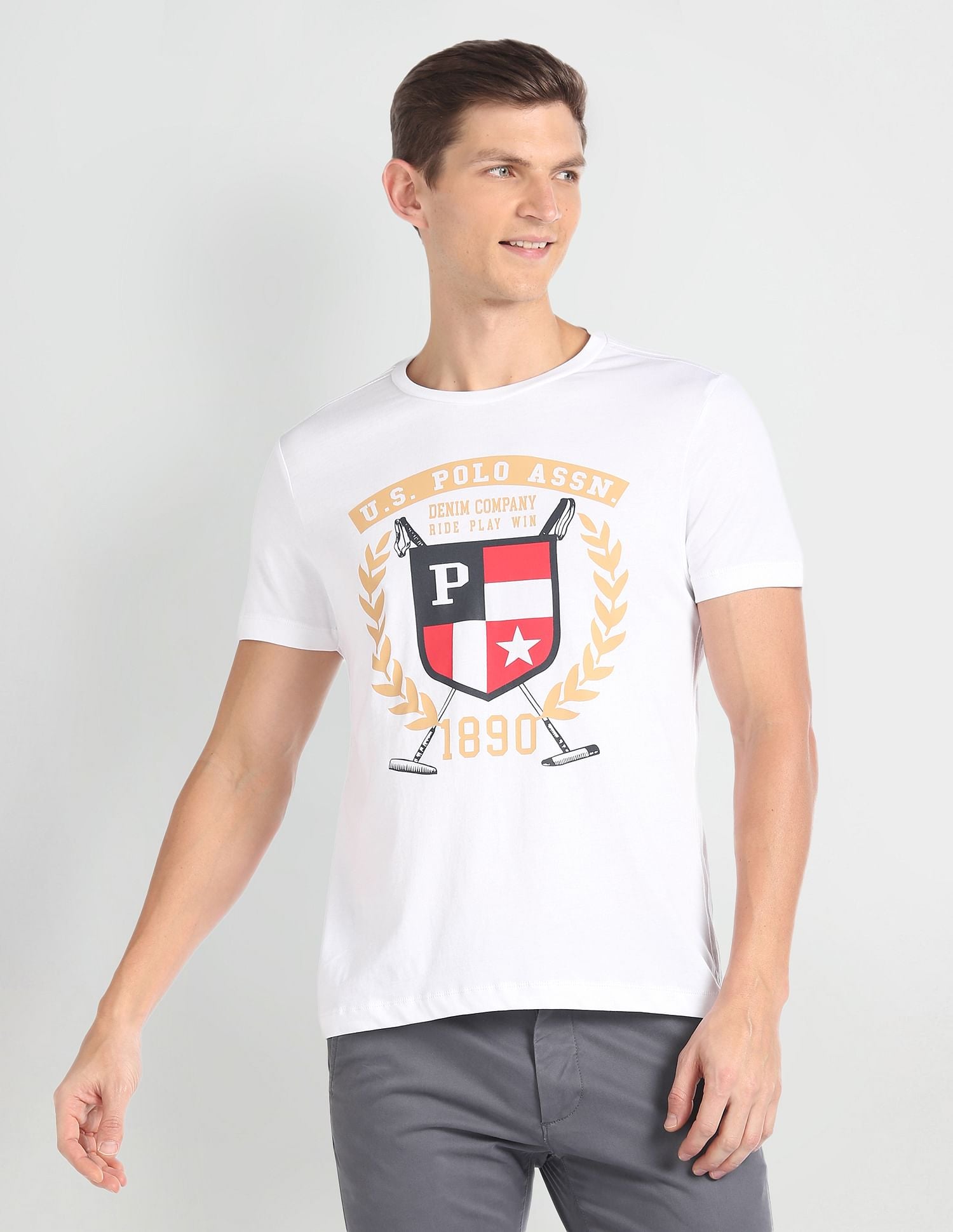 Graphic Print Muscle Fit T-Shirt