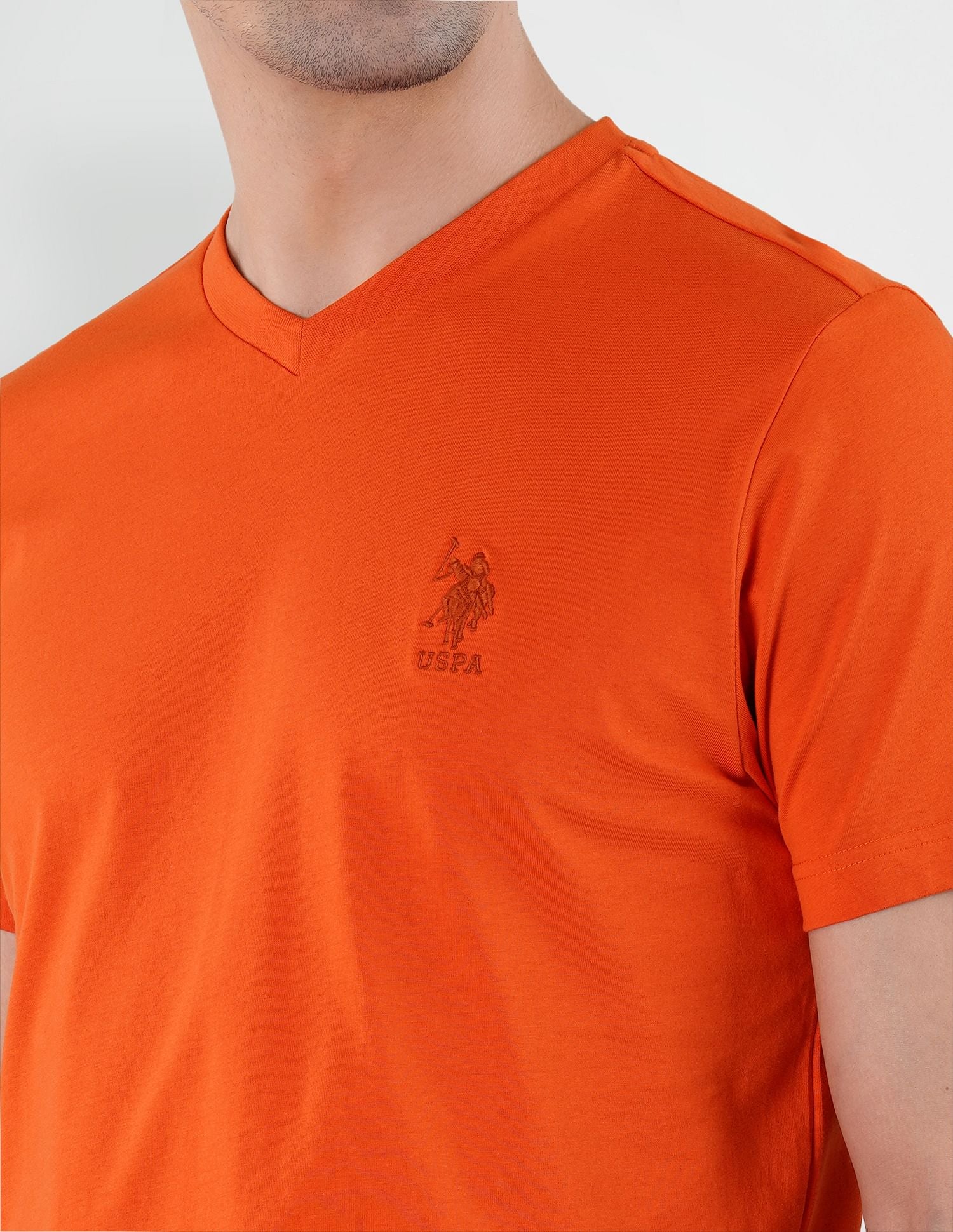 V-Neck Embroidered Logo I638 Lounge T-Shirt - Pack Of 1