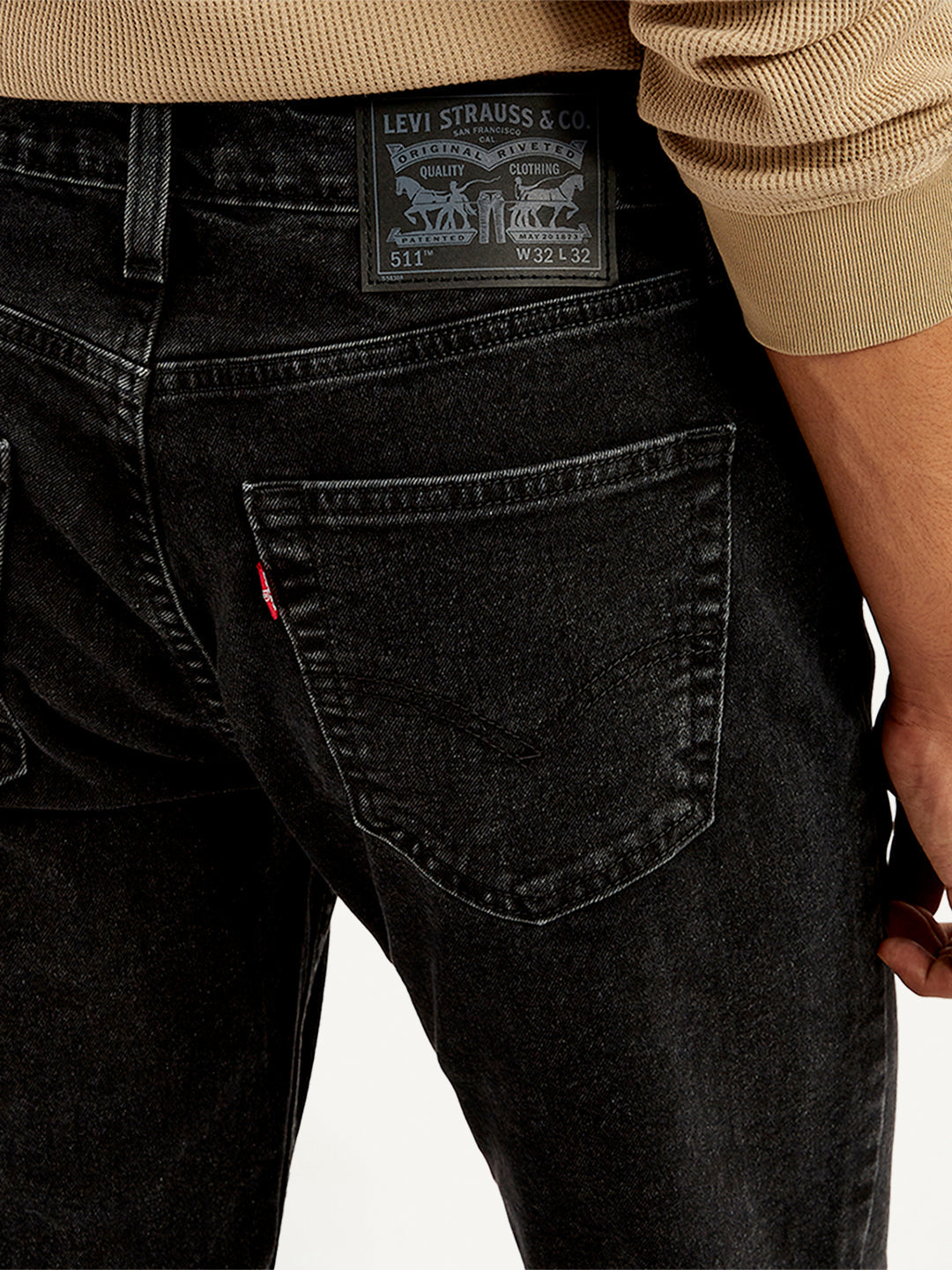 Men's 511 Black Slim Fit Mid Rise Jeans