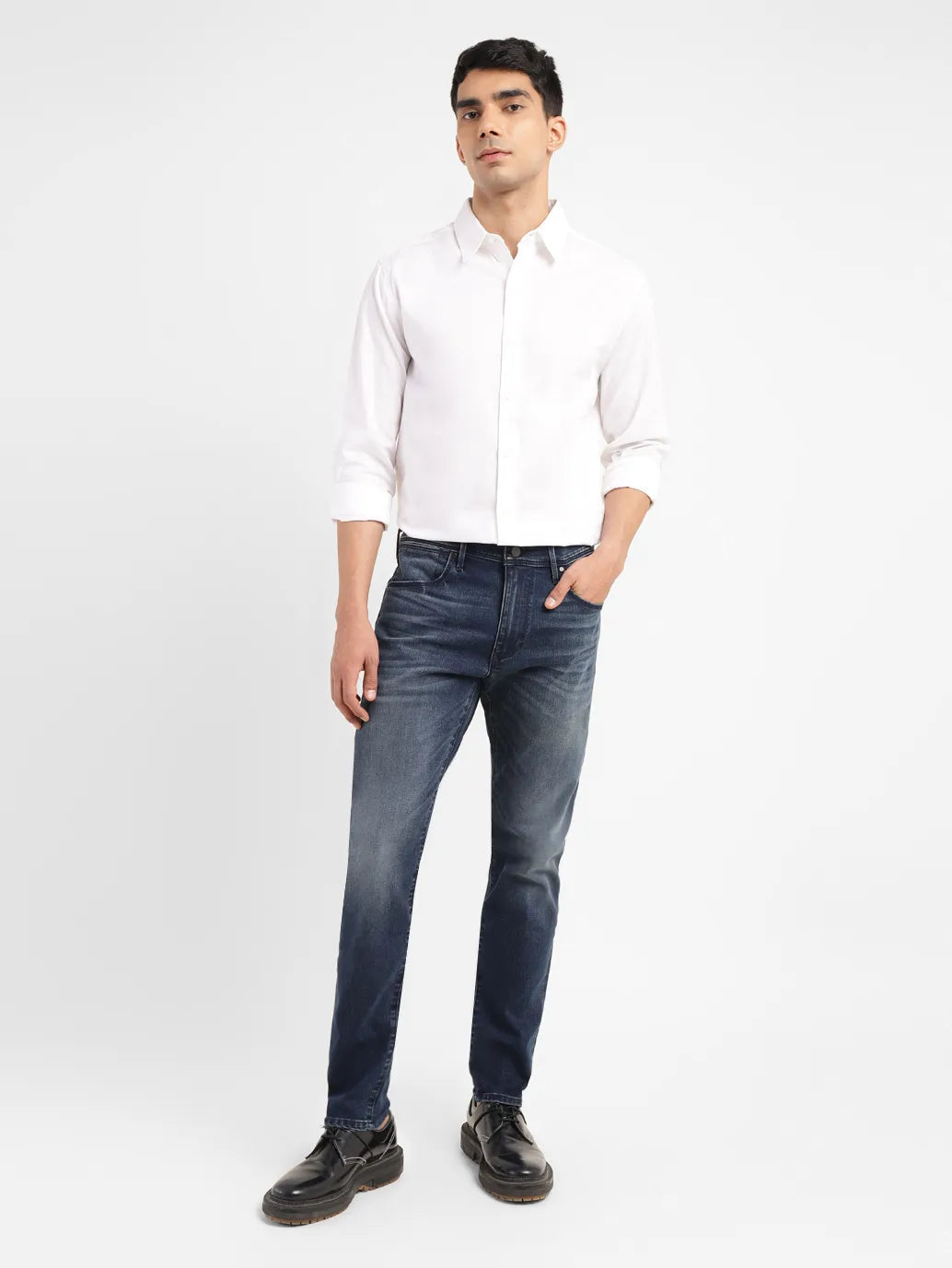 Men's 512 Dark Indigo Slim Tapered Fit Mid Rise Jeans