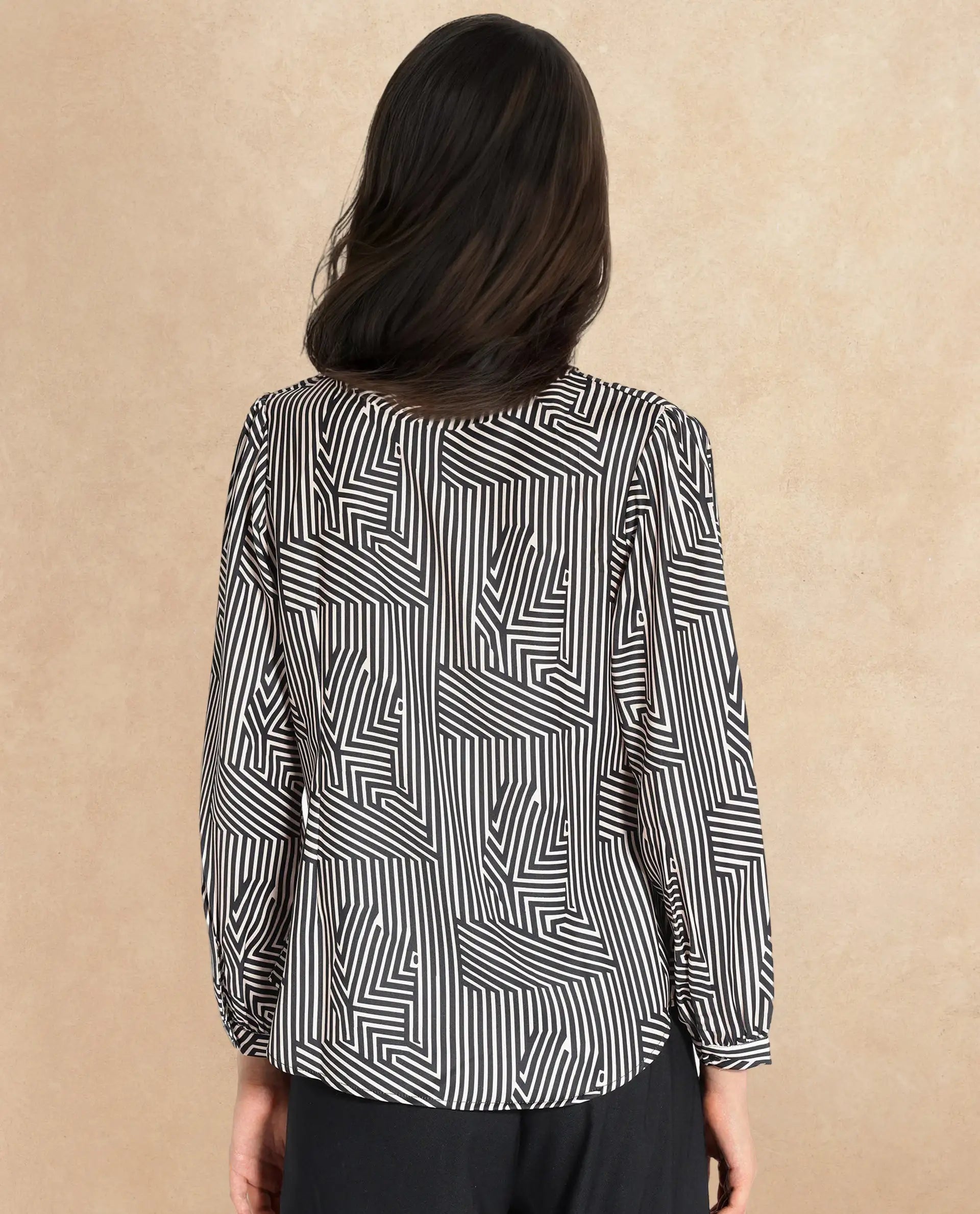 Rareism Women Alie Black Bishop Sleeve Over Lap Neck Geometric Print Top