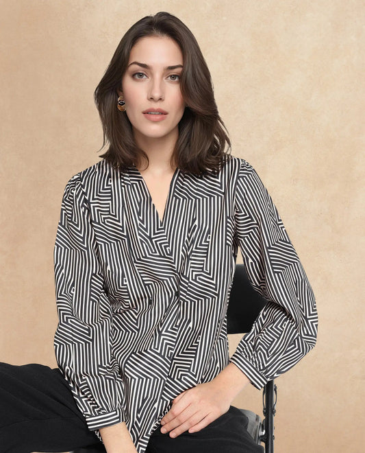 Rareism Women Alie Black Bishop Sleeve Over Lap Neck Geometric Print Top
