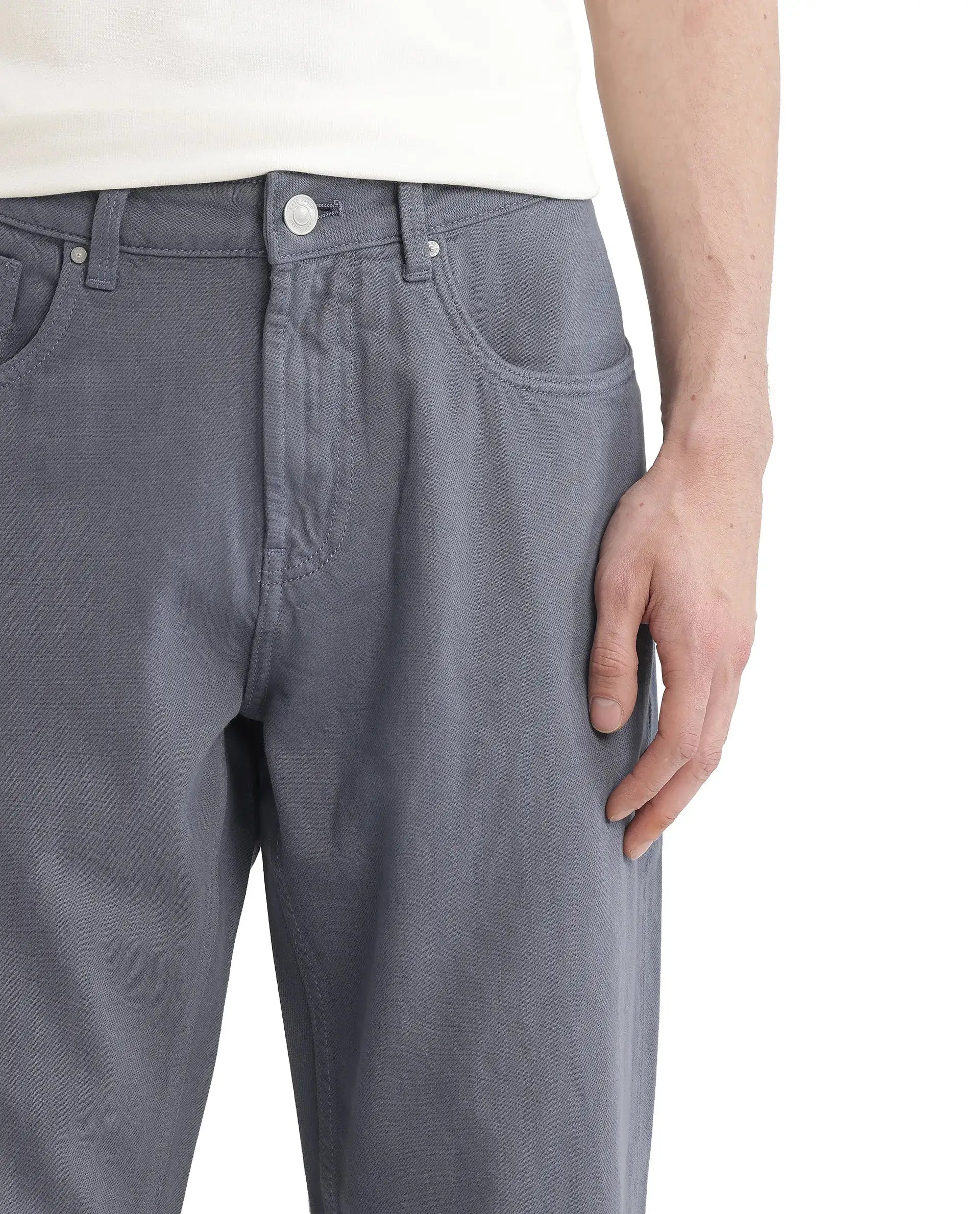 Rare Rabbit Men Arvi Blue Cotton Fabric Button And Zip Closure Plain Jeans