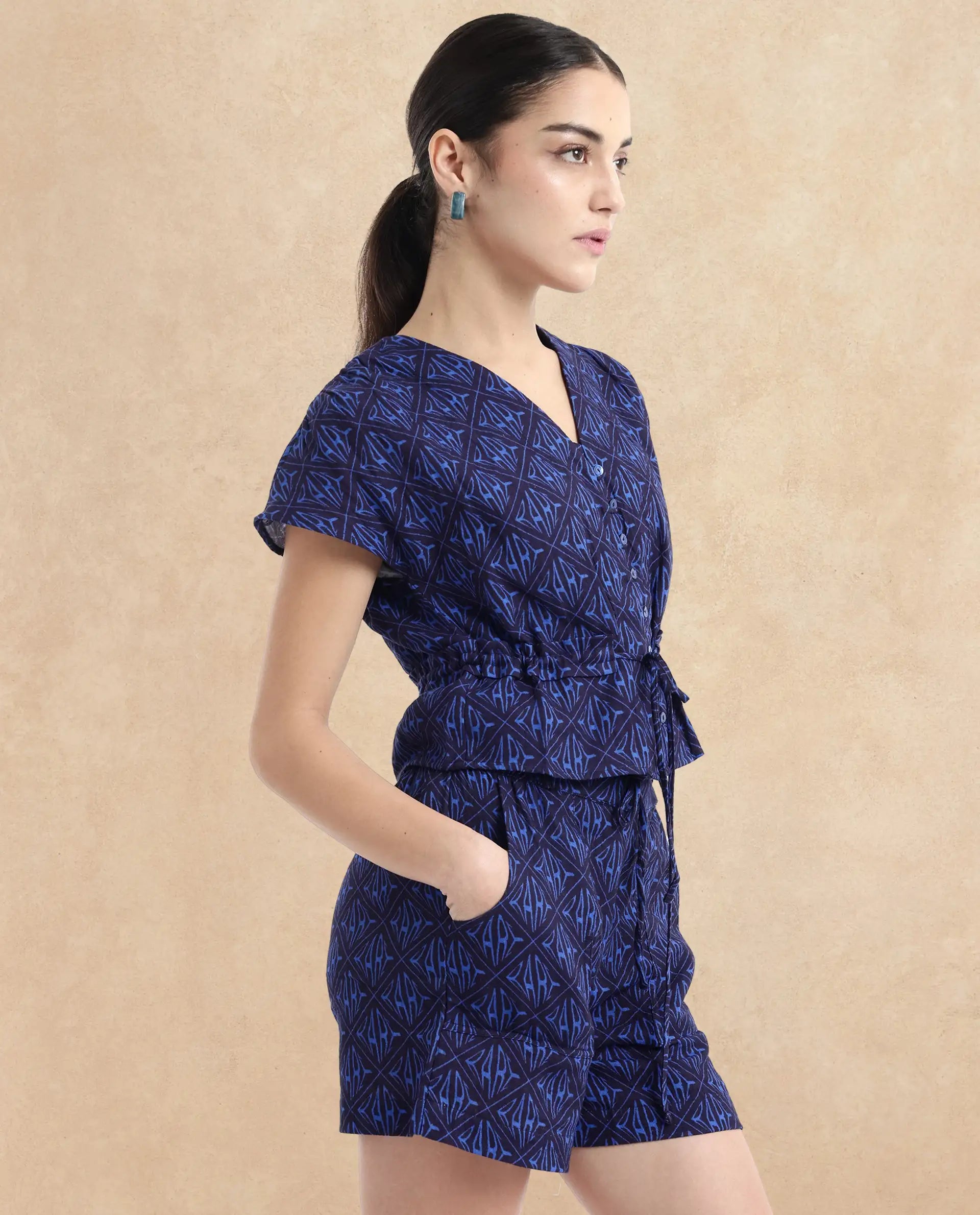 Rareism Women Bolgan Dark Blue Extended Sleeves V-Neck Button Monogram Print Cropped Top