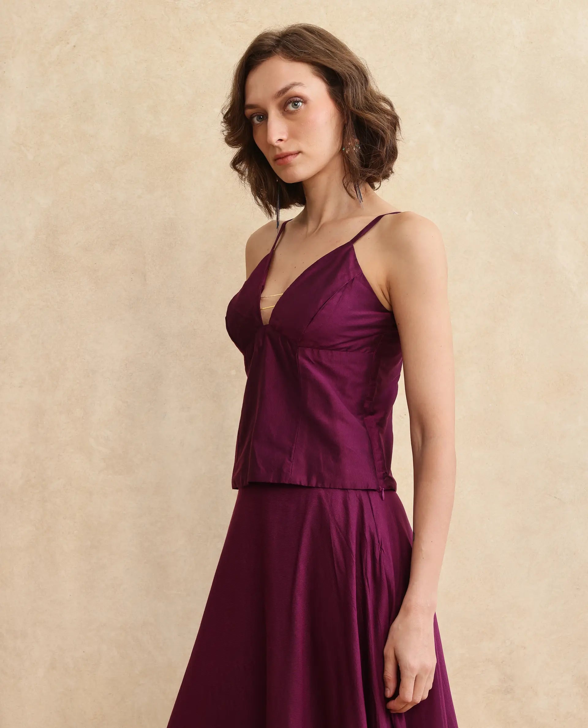 Rareism Women Carfa Purple Silk Sleeveless Shoulder Straps Zipper Closure Fitted Cropped Narrow Plain Top