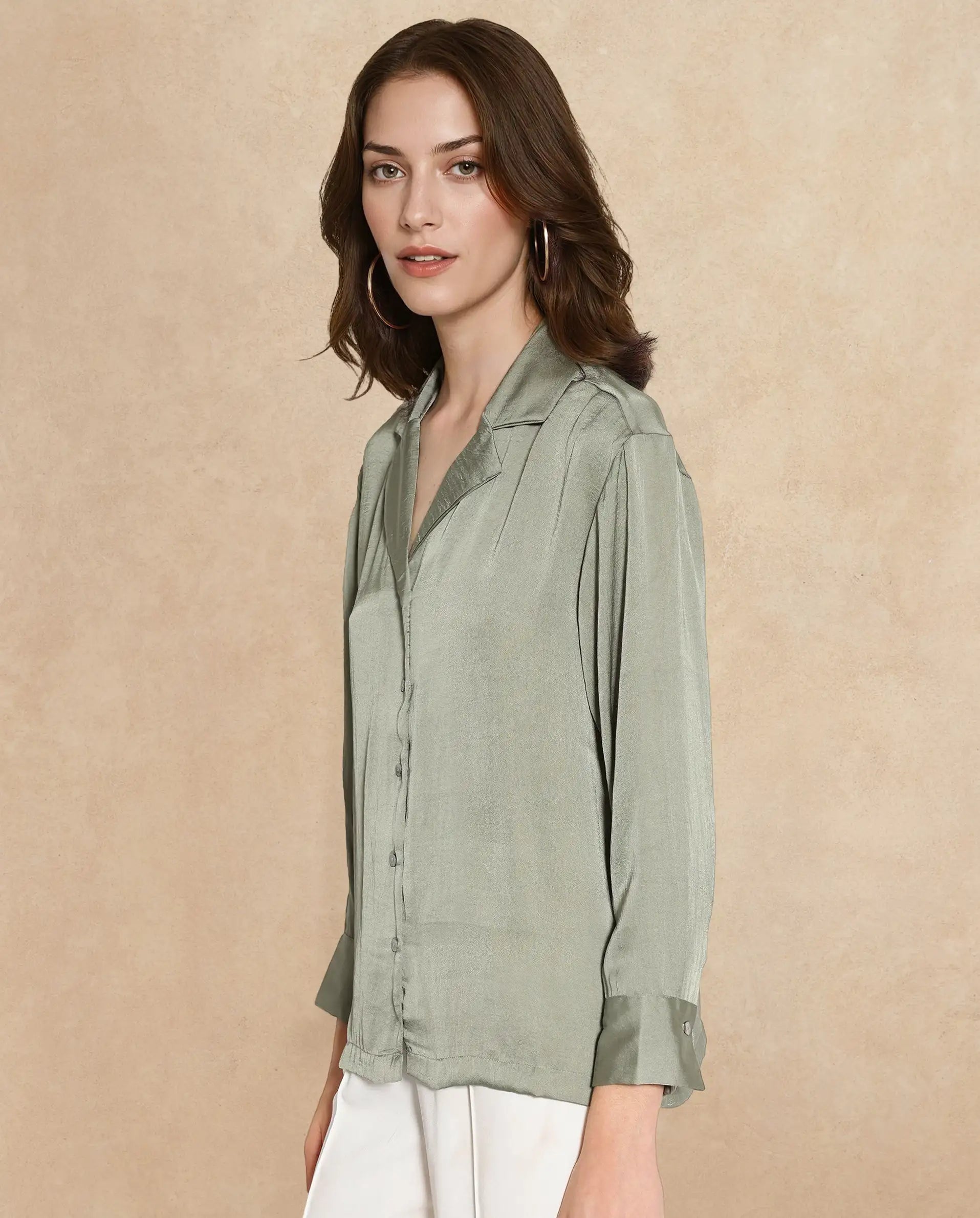 Rareism Women Chant Light Green Polyester Fabric Cuffed Sleeves Lapel Neck Plain Shirt