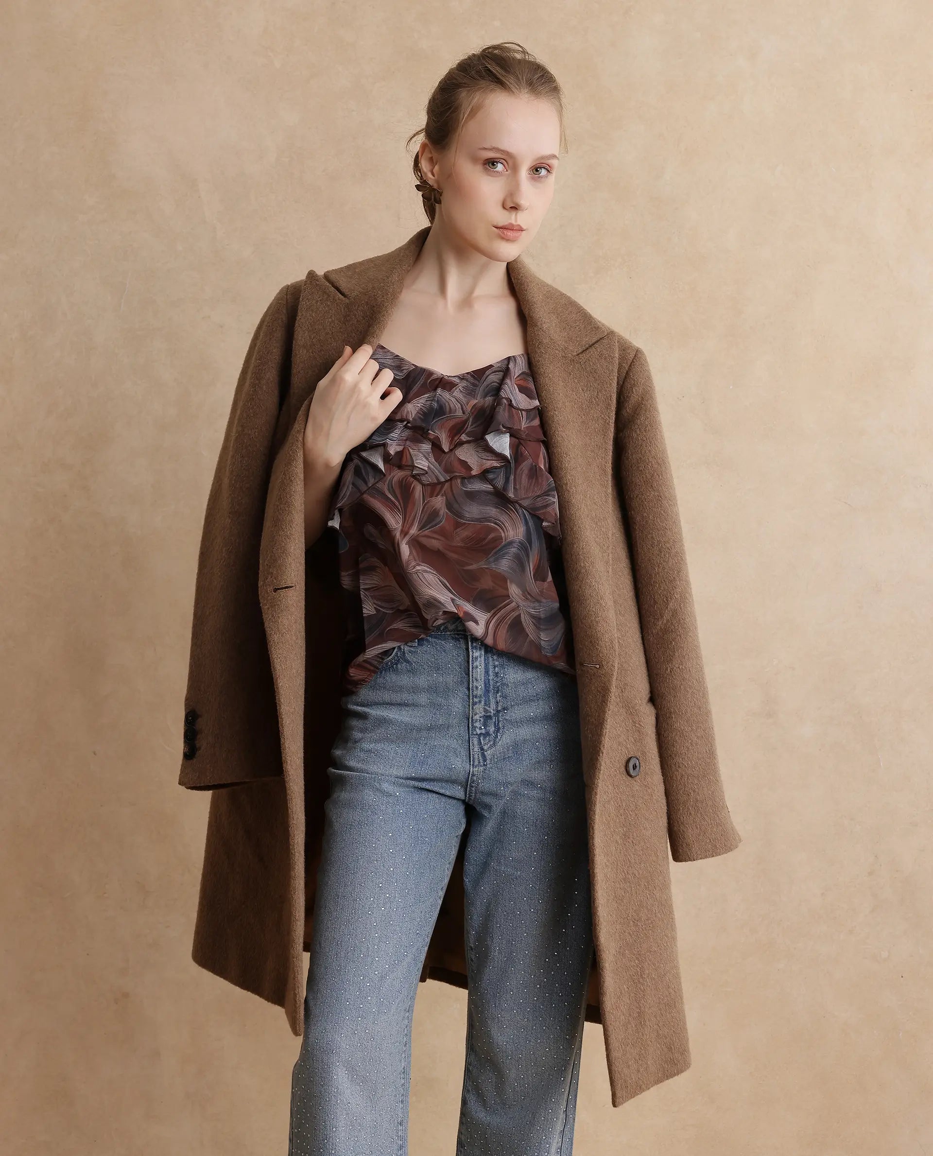 Rareism Women Difiti Multi Sleeveless V-Neck Abstract Print Top