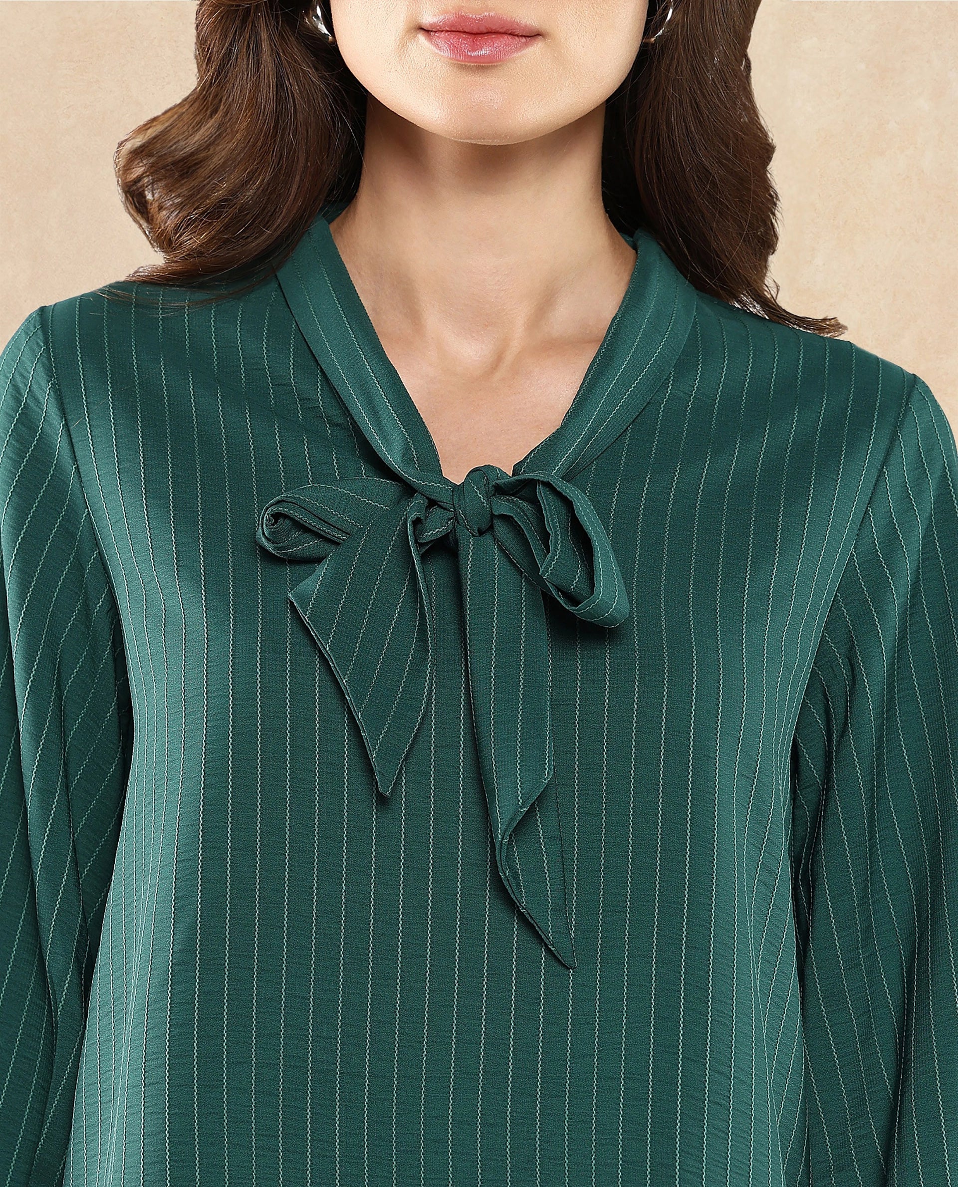 Rareism Women Eawho Green Bishop Sleeve Tie-Up Neck Plain Top