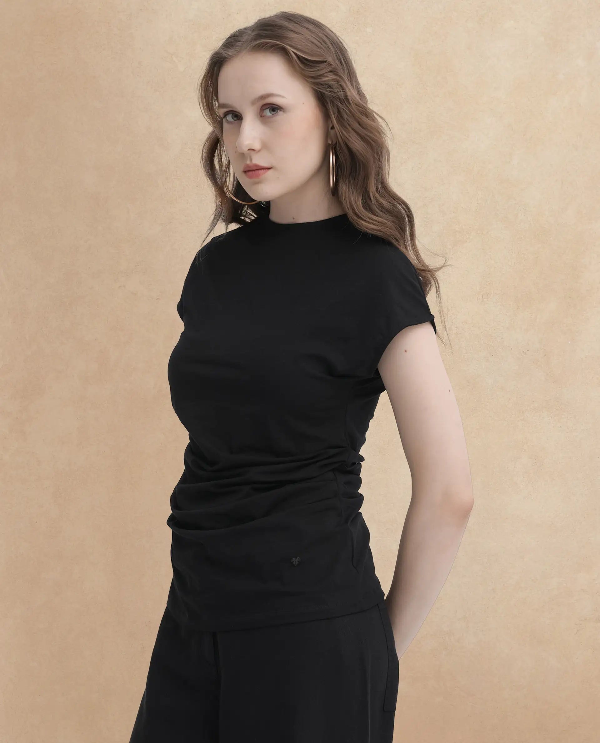 Rareism Womens Granden Black Top Sleeveless Crew Neck Solid