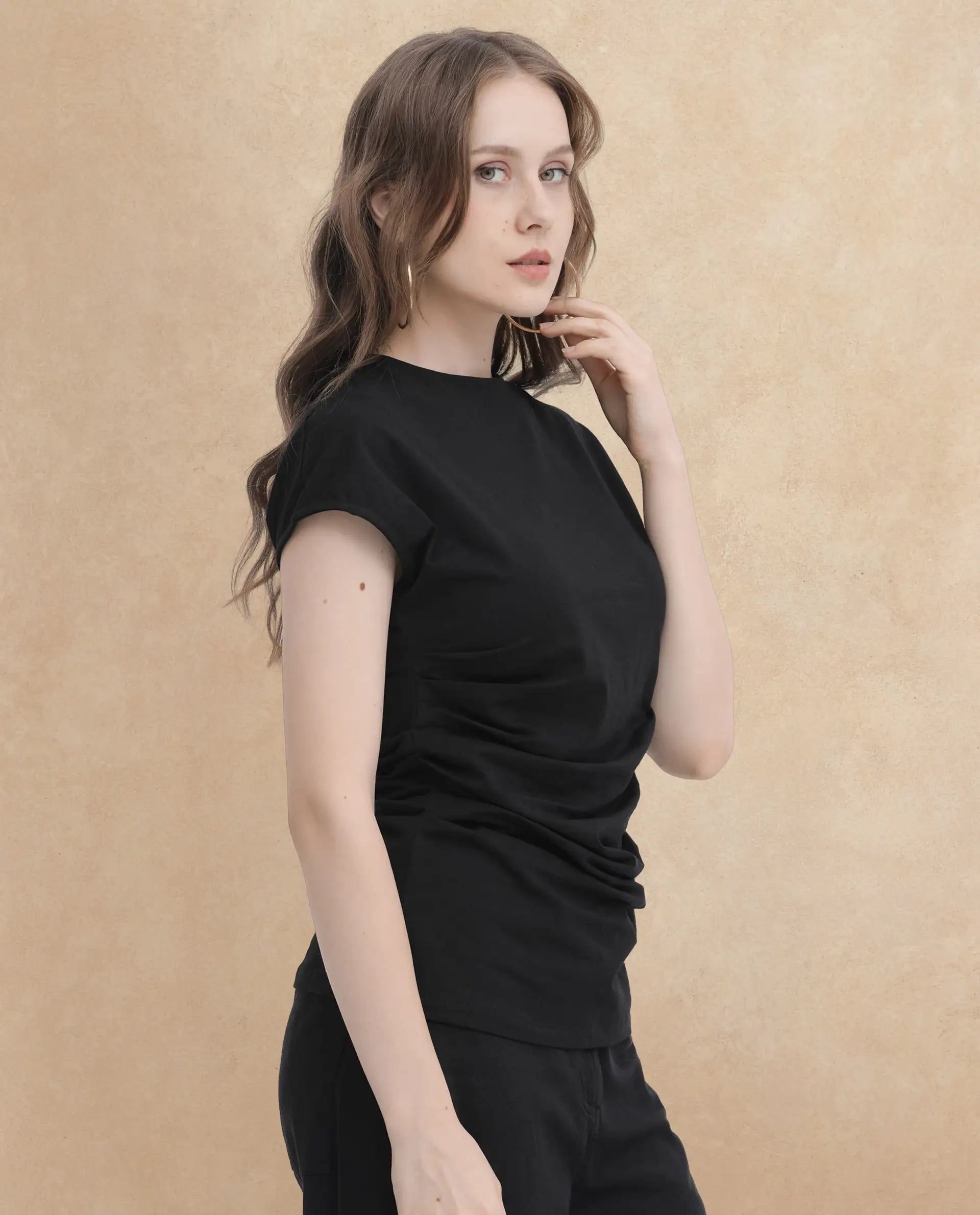 Rareism Womens Granden Black Top Sleeveless Crew Neck Solid